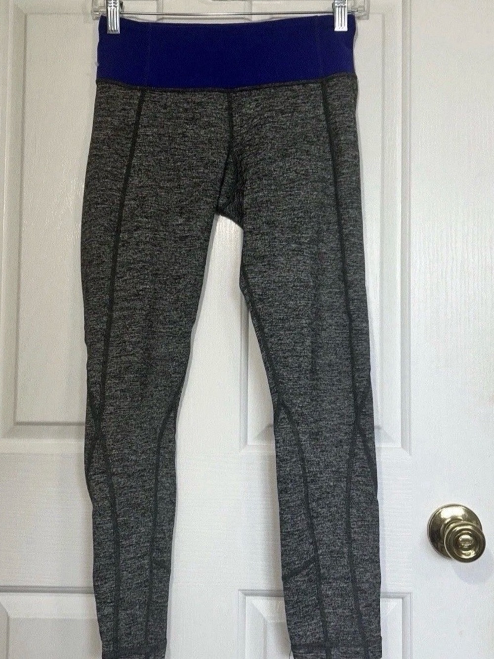 Lululemon Cobalt Horizon Heathered Grey Athletic Leggings Size 4 22 Inseam